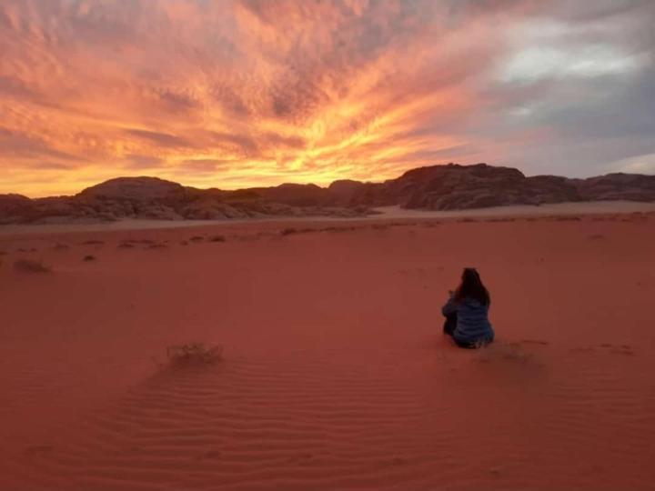 Wadi Rum Fun Time Tour'S Buitenkant foto